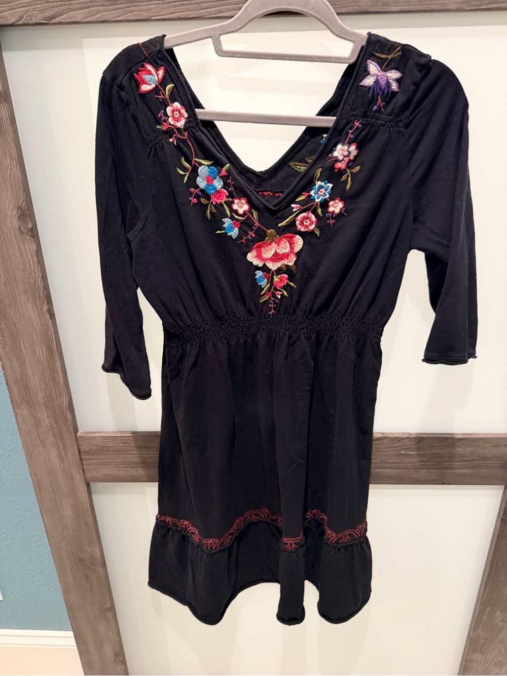 Black V-Neck Embroidered Women’s Knit dress - Floral detail